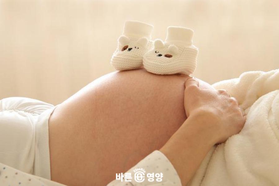 임산부와 태어에게 중요한 영양소 오메가3.png.jpg
