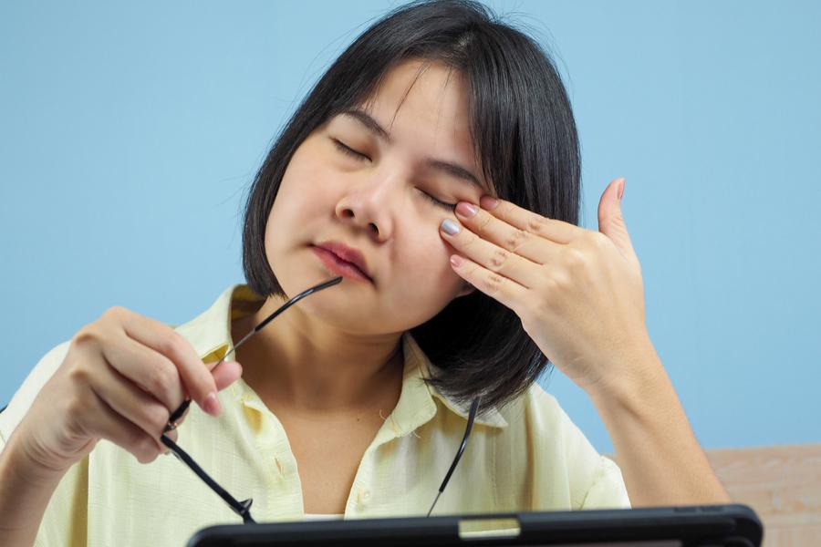 눈 밑 떨림 4.jpg